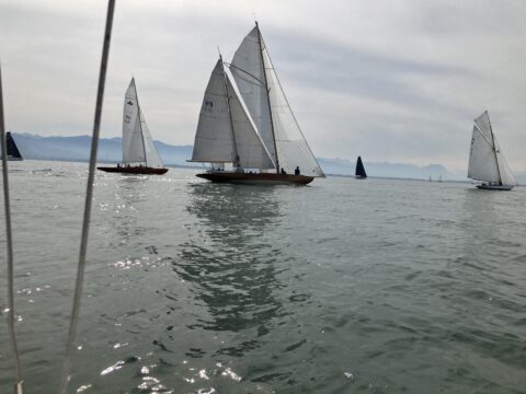 Zwei der drei Siegerboote beim Absegeln - aber nicht in der berechneten Reihenfolge